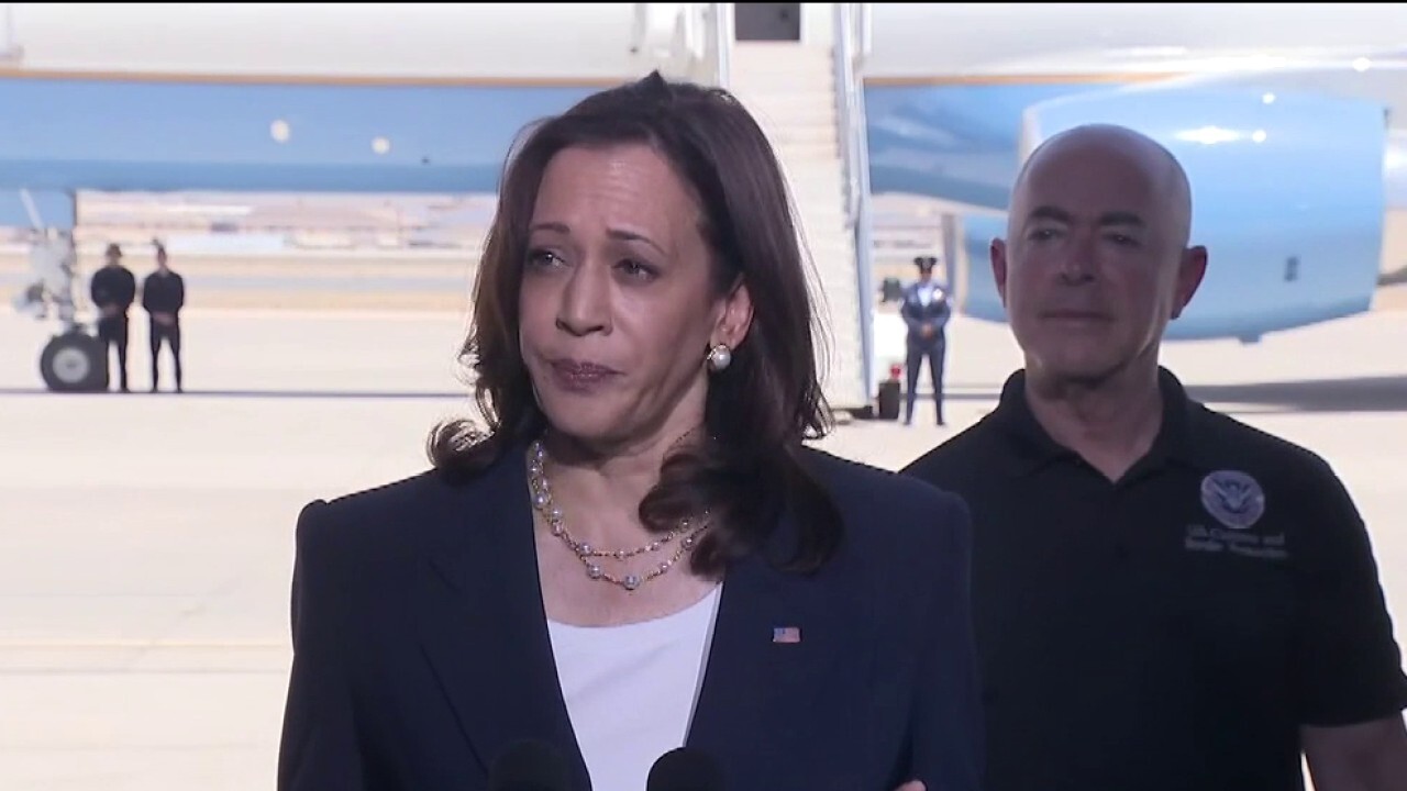 Kamala Harris heads to L.A. home after long-awaited border visit