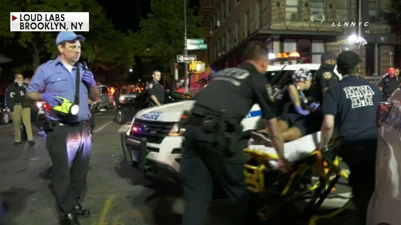 5 shot during street party in Brooklyn, New York