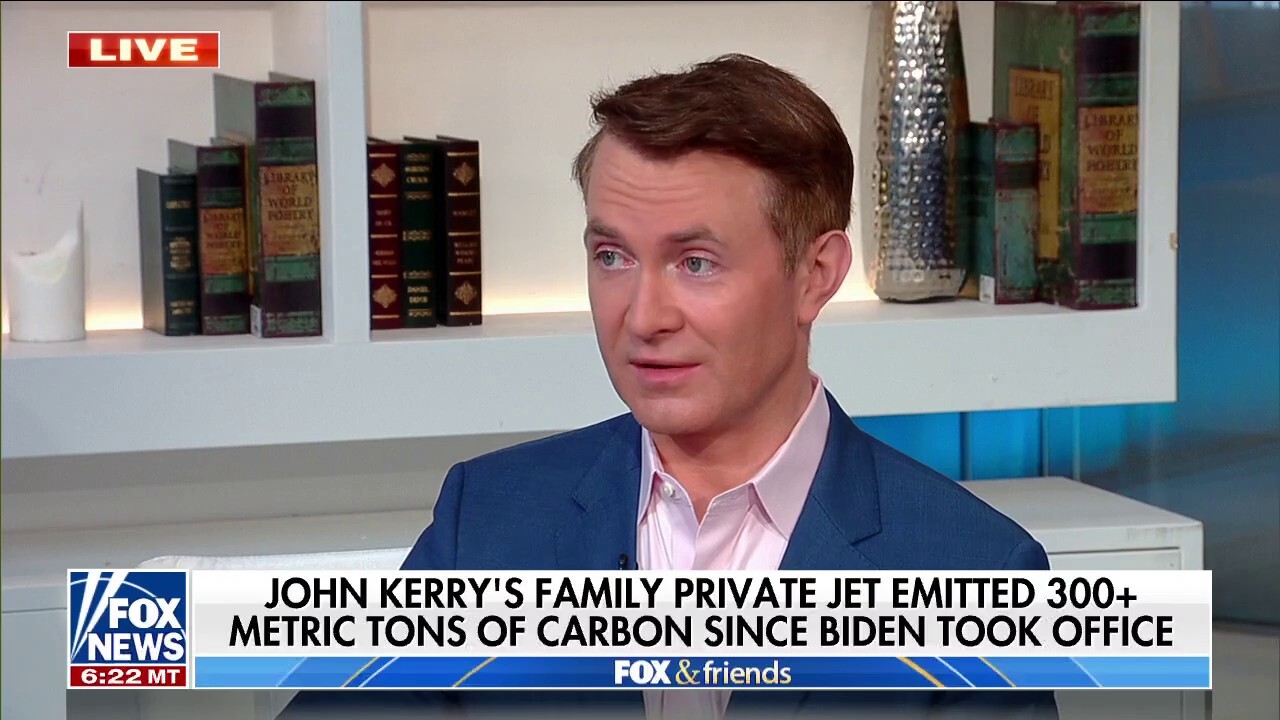 Douglas Murray: John Kerry 'jetting around' on a private plane, ignoring costs of his green energy transition