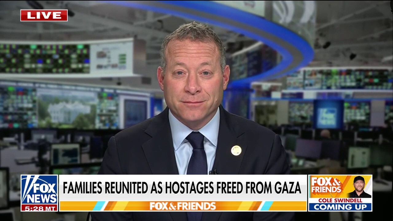 Dem lawmaker applauds Trump for Israel-Hamas peace deal: ‘Give credit where it’s due’