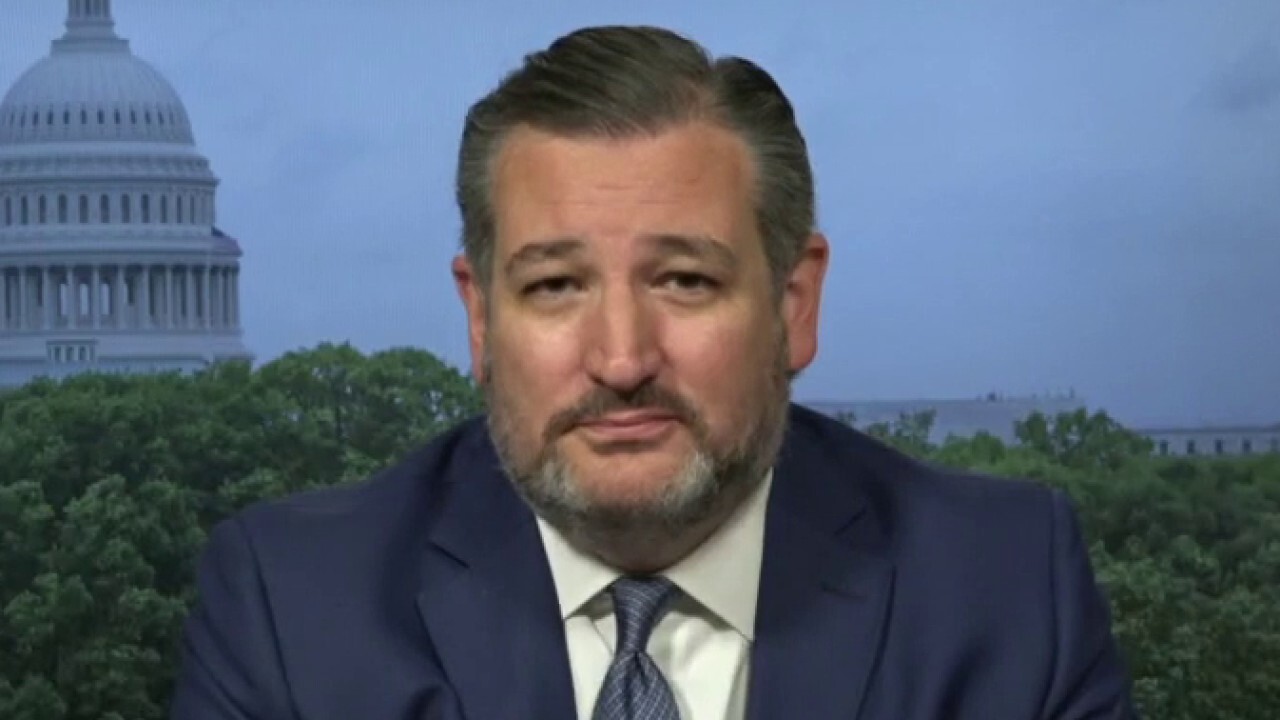 Ted Cruz makes the case for censuring Maxine Waters