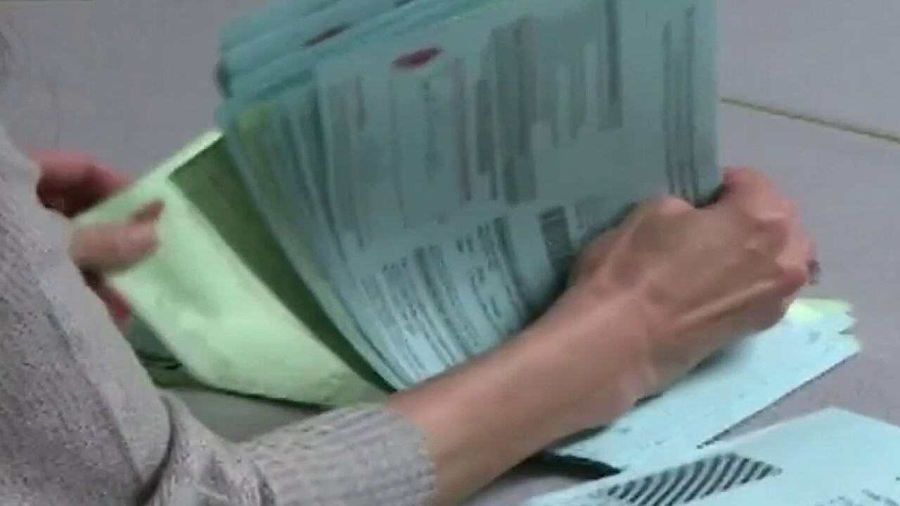 Michigan officials say absentee ballots may delay primary results