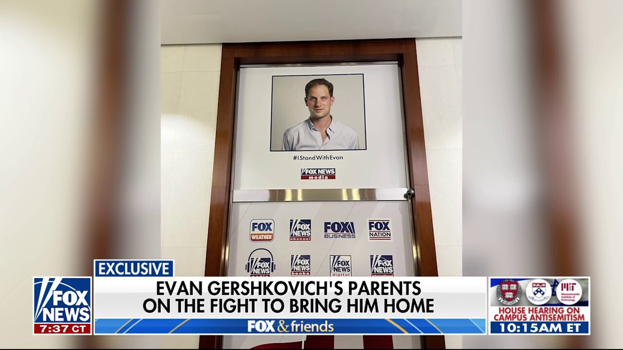 Родителите на Евън Гершкович умоляват Байдън да го върне у дома: „Минаха 250 дни и Евън не е тук“