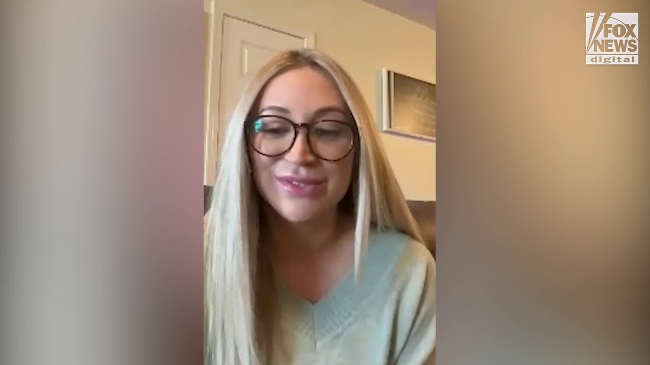 Missouri Teacher Who Resigned After School Found Out About Her Onlyfans Says She S Made Close To
