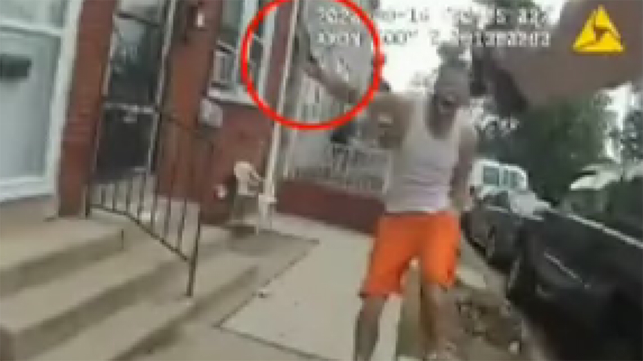 Warning Graphic Video Lancaster Police Fatally Shoot Knife Wielding Man Fox News Video 8754