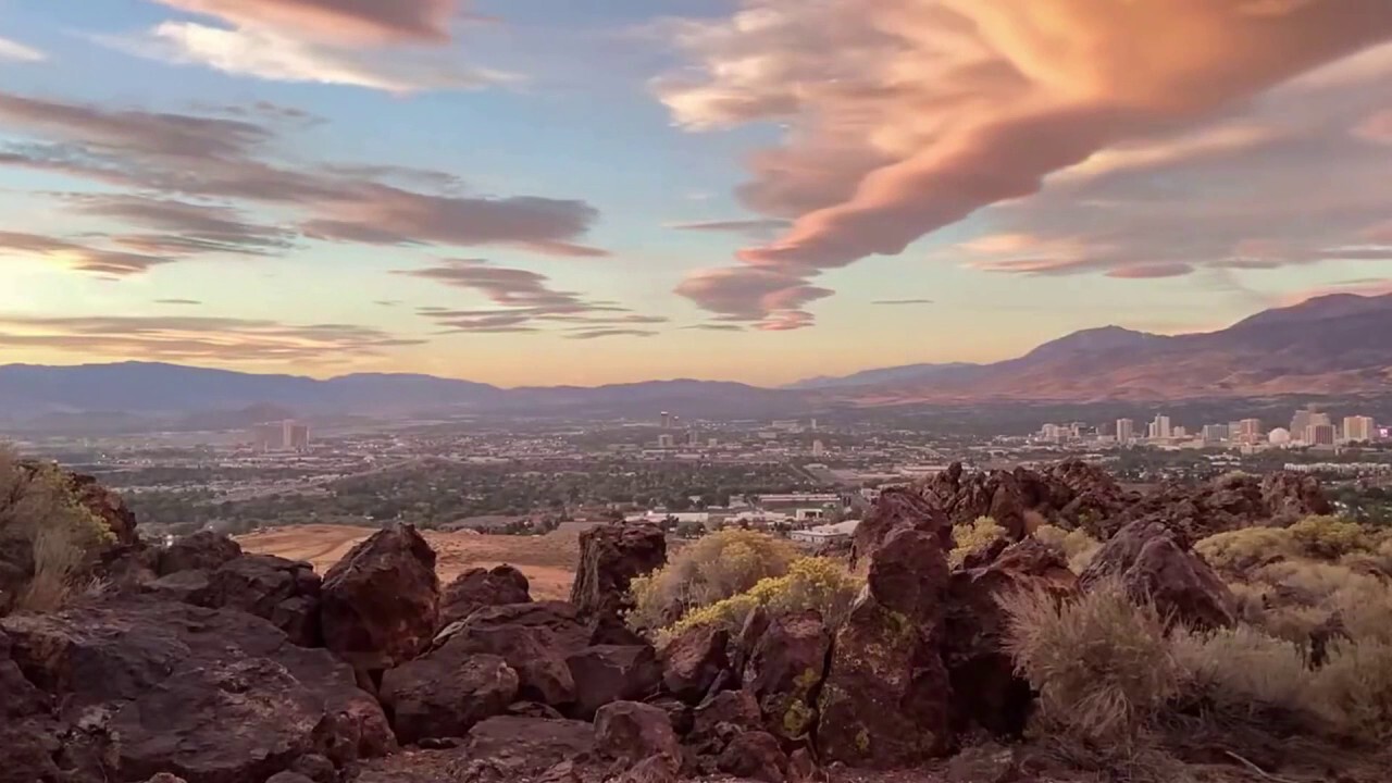 Stunning sunrise over Reno, Nevada, caught on video