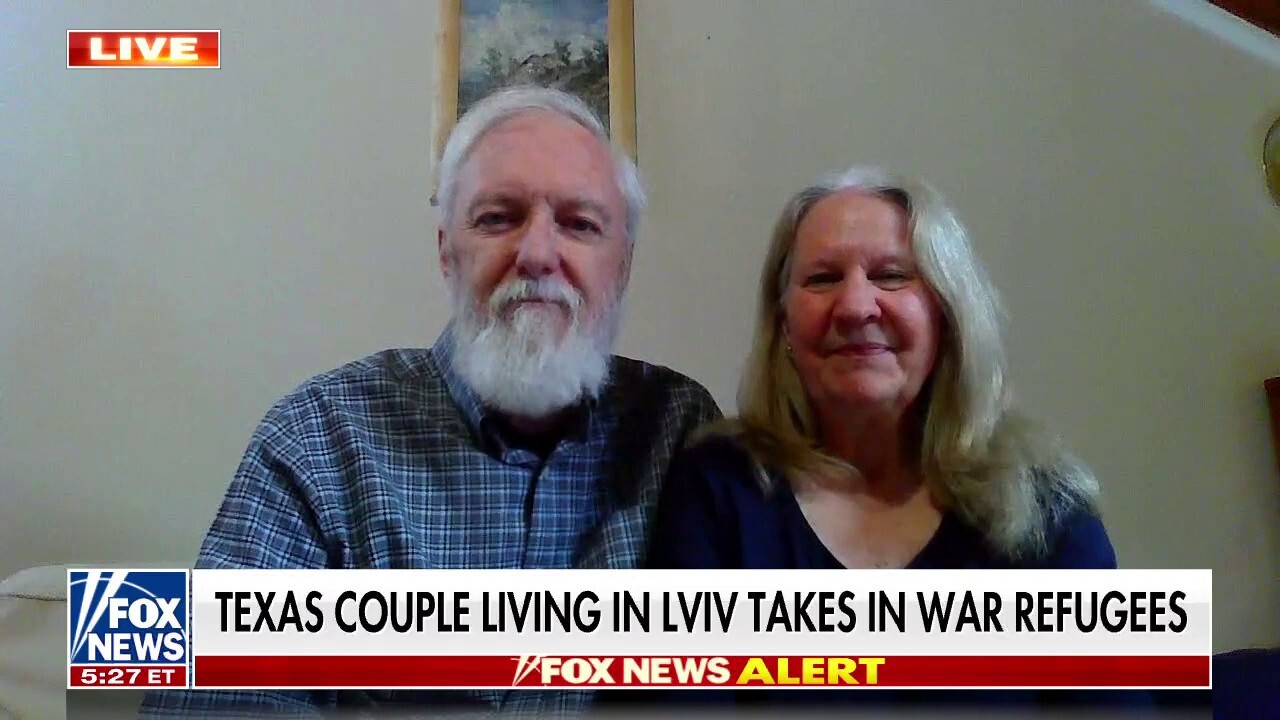 Texan couple in Ukraine taking in refugees