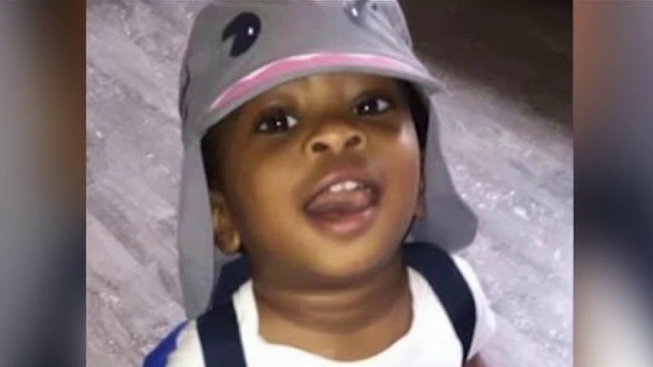 20-month-old boy dies in Chicago in another weekend of violence