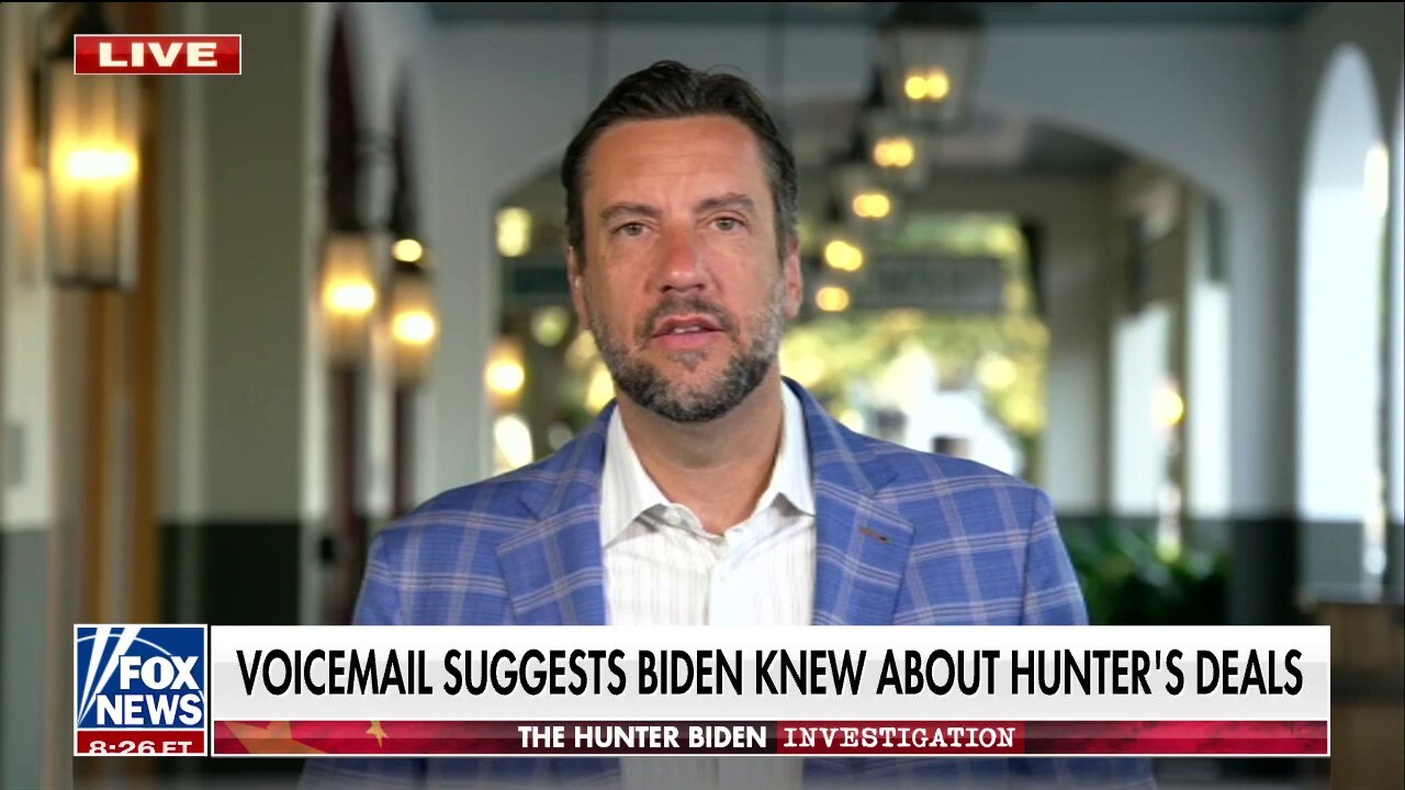White House dodging questions on Hunter Biden's laptop 'not acceptable': Travis
