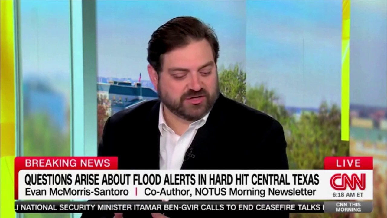 Вторник сутринта панел на CNN се съгласи че партизанските актьори