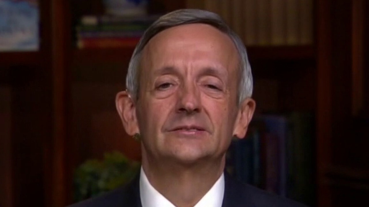 Pastor Jeffress: Democrats can't hide disdain for people of faith