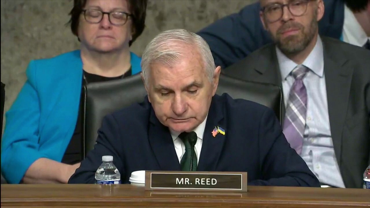 Top Armed Services Democrat says Gen. Anthony’ Tata’s past statements are ‘disqualifying’ for top Pentagon post