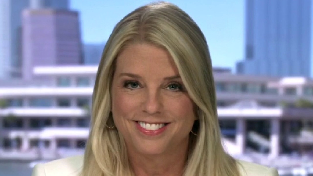 Trump Campaign Adviser Pam Bondi On Playing Sen Harris During Debate Prep On Air Videos Fox 3757