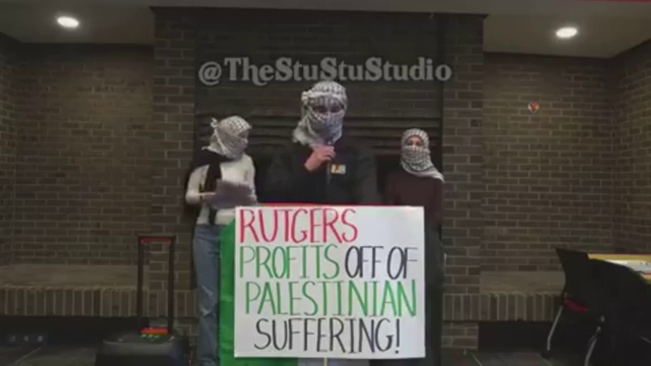 Университетът Рутгерс отменя спирането на клона на Студенти за справедливост в Палестина, поставя група на изпитателен срок