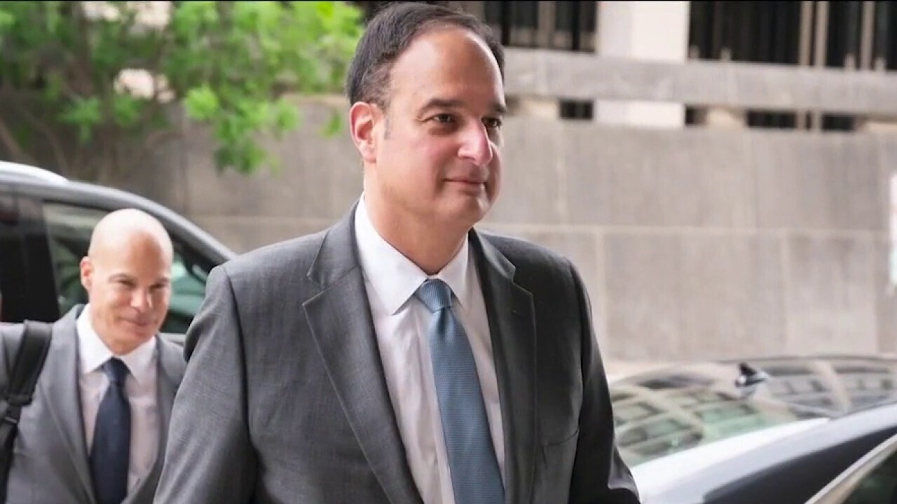 Clinton campaign lawyer found not guilty of lying to FBI