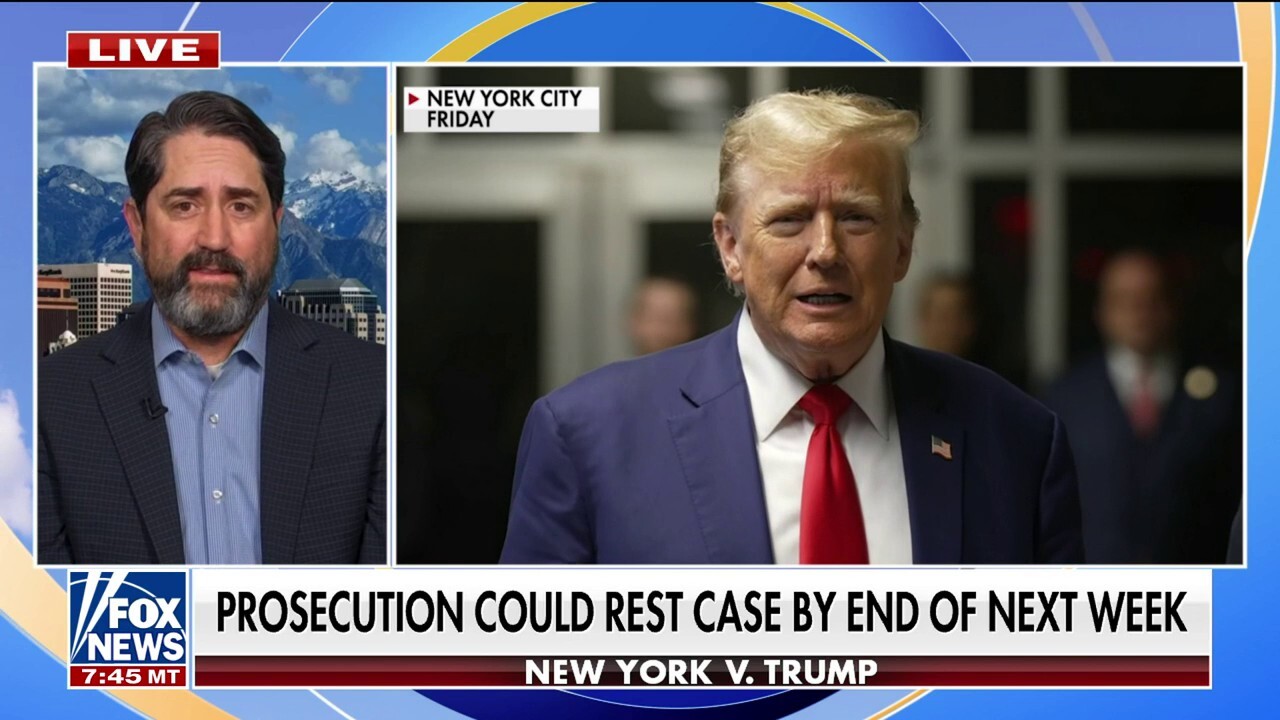 Former federal prosecutor Brett Tolman joins ‘Fox & Friends Weekend’ to discuss the Trump team moving for a mistrial in the New York case.