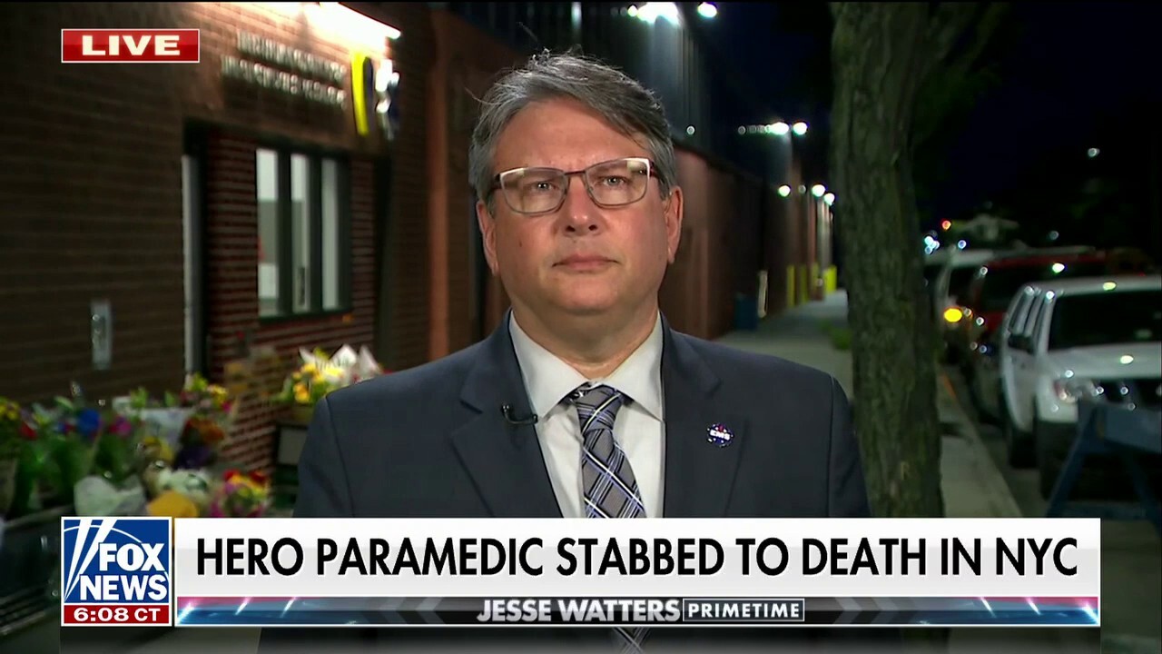 Colleague recounts the life of hero paramedic who was stabbed to death in NYC