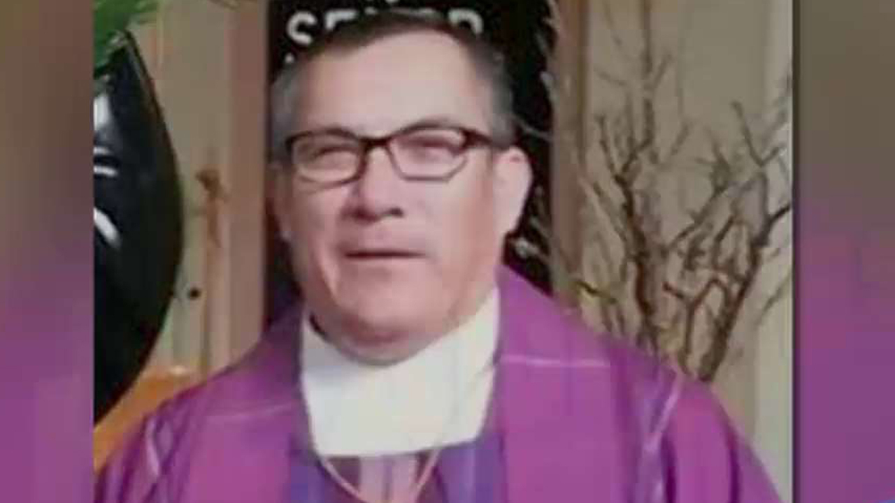 California man arrested after posing as Catholic priest