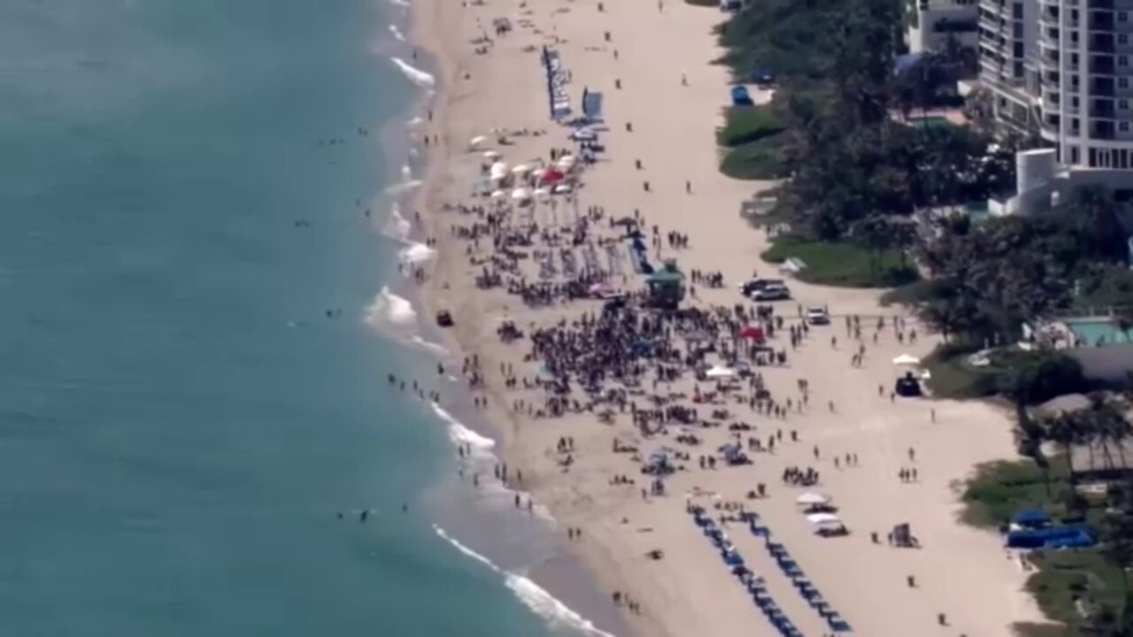 Sunny Isles police break up chaotic spring break scene on beach