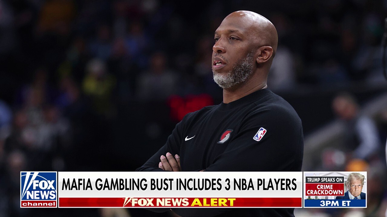 New details in arrest of NBA Hall of Famer and Miami Heat player in Mafia-linked gambling bust