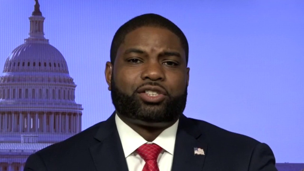 Rep.-elect: Byron Donalds: Defunding police is absolute wrong move