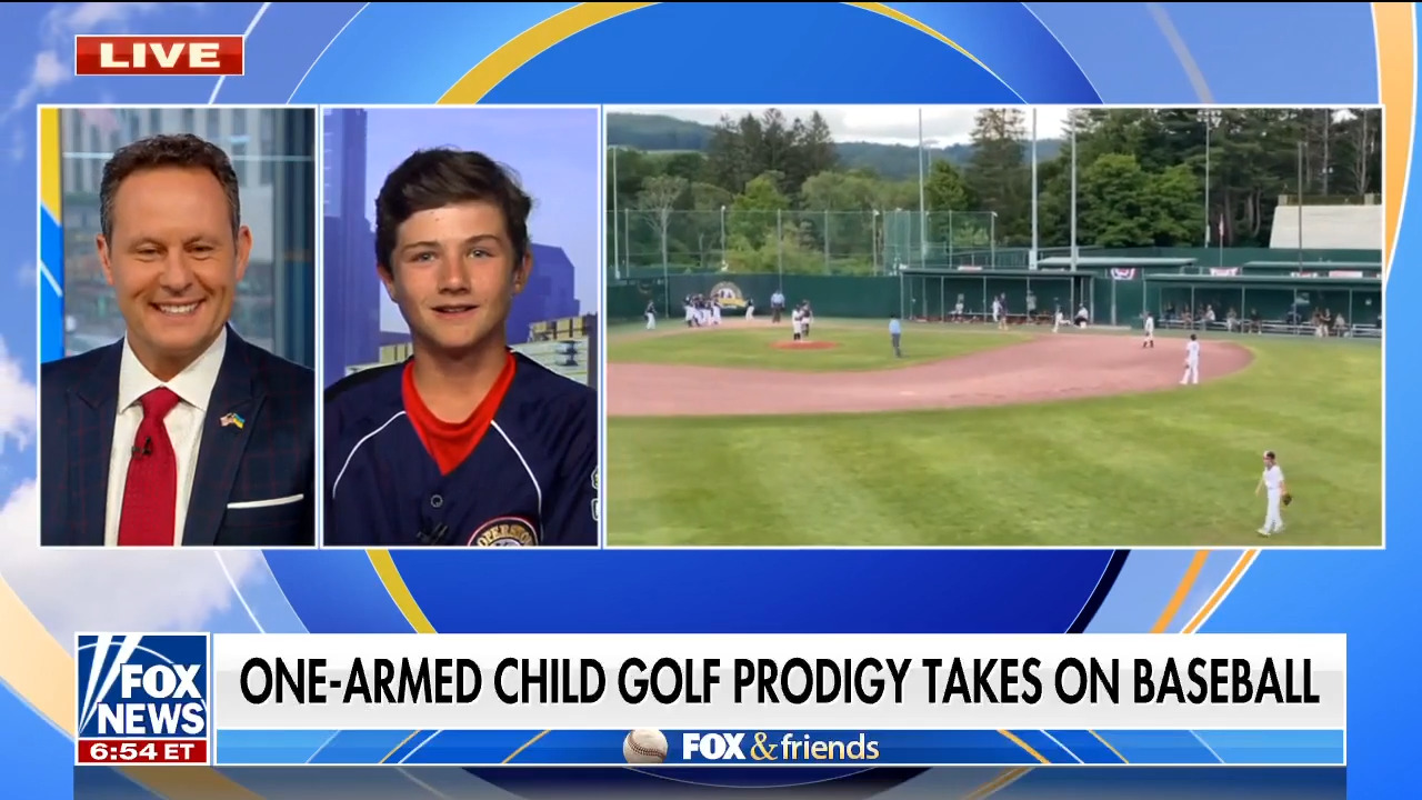 Child prodigy born with one arm hits two home runs in Cooperstown