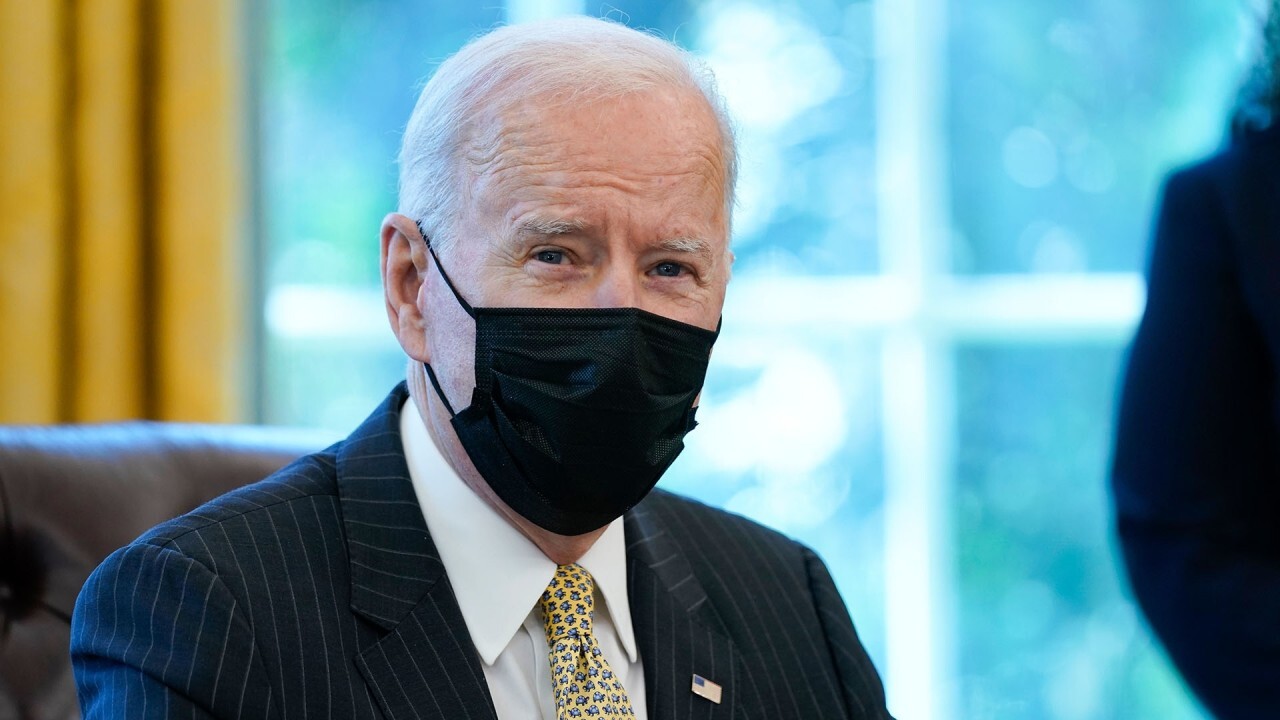 Biden approval rating on the border craters to 34%