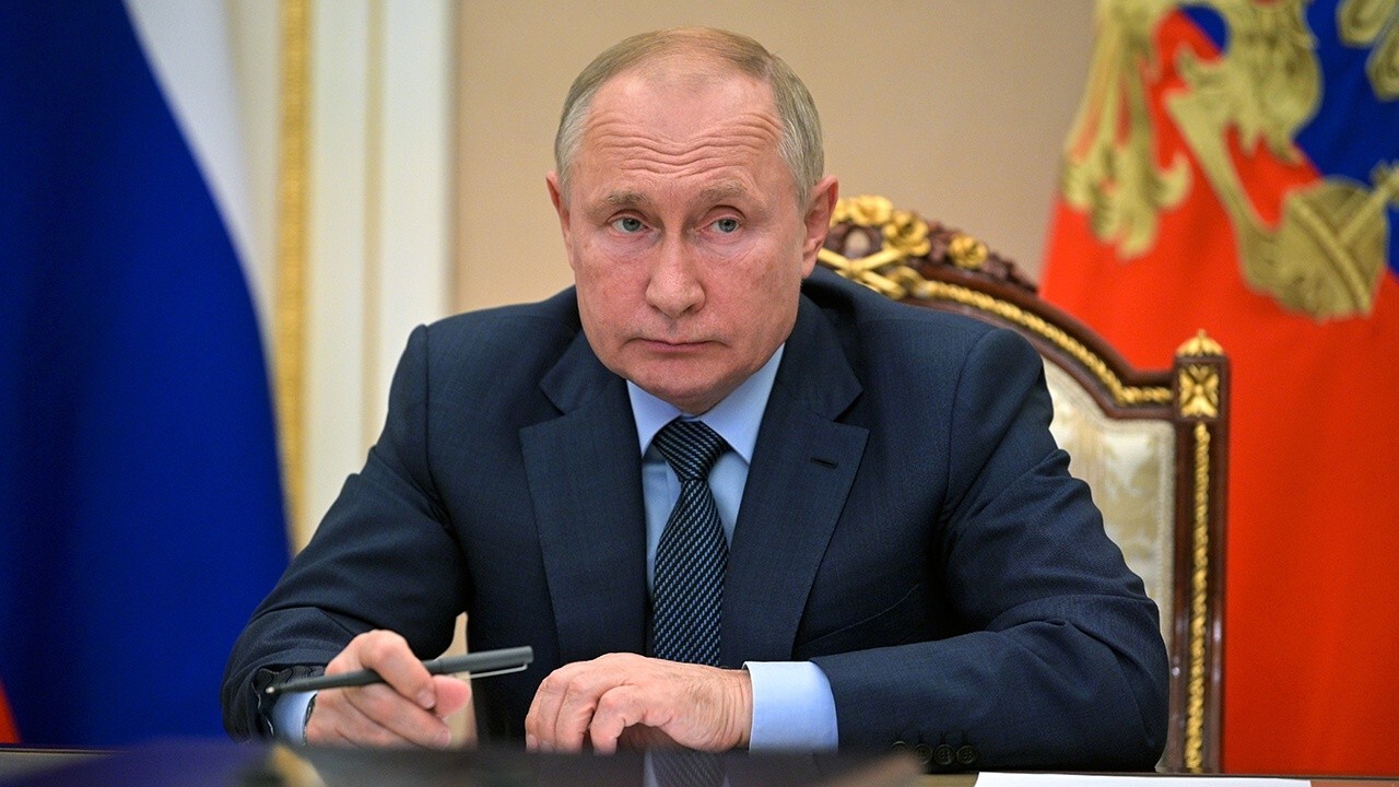 Sizing up Putin's stability