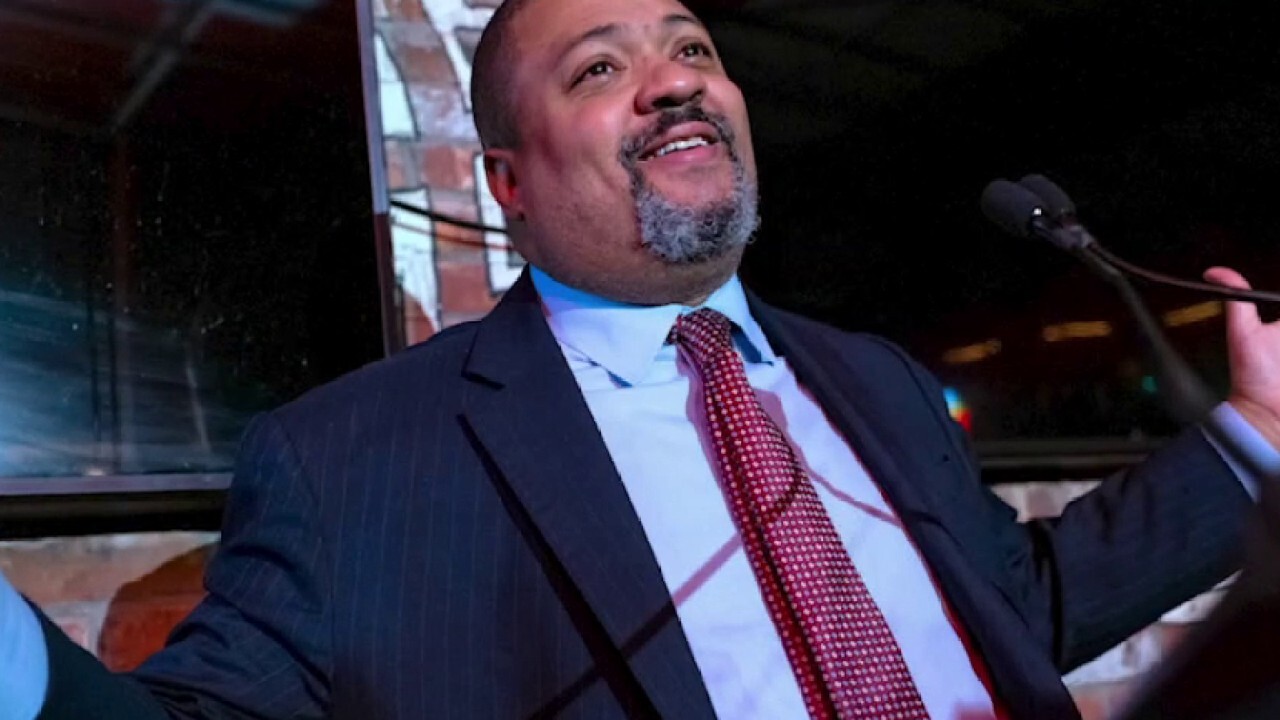 Newly-elected Manhattan D.A. Alvin Bragg ripped for soft-on-crime policies