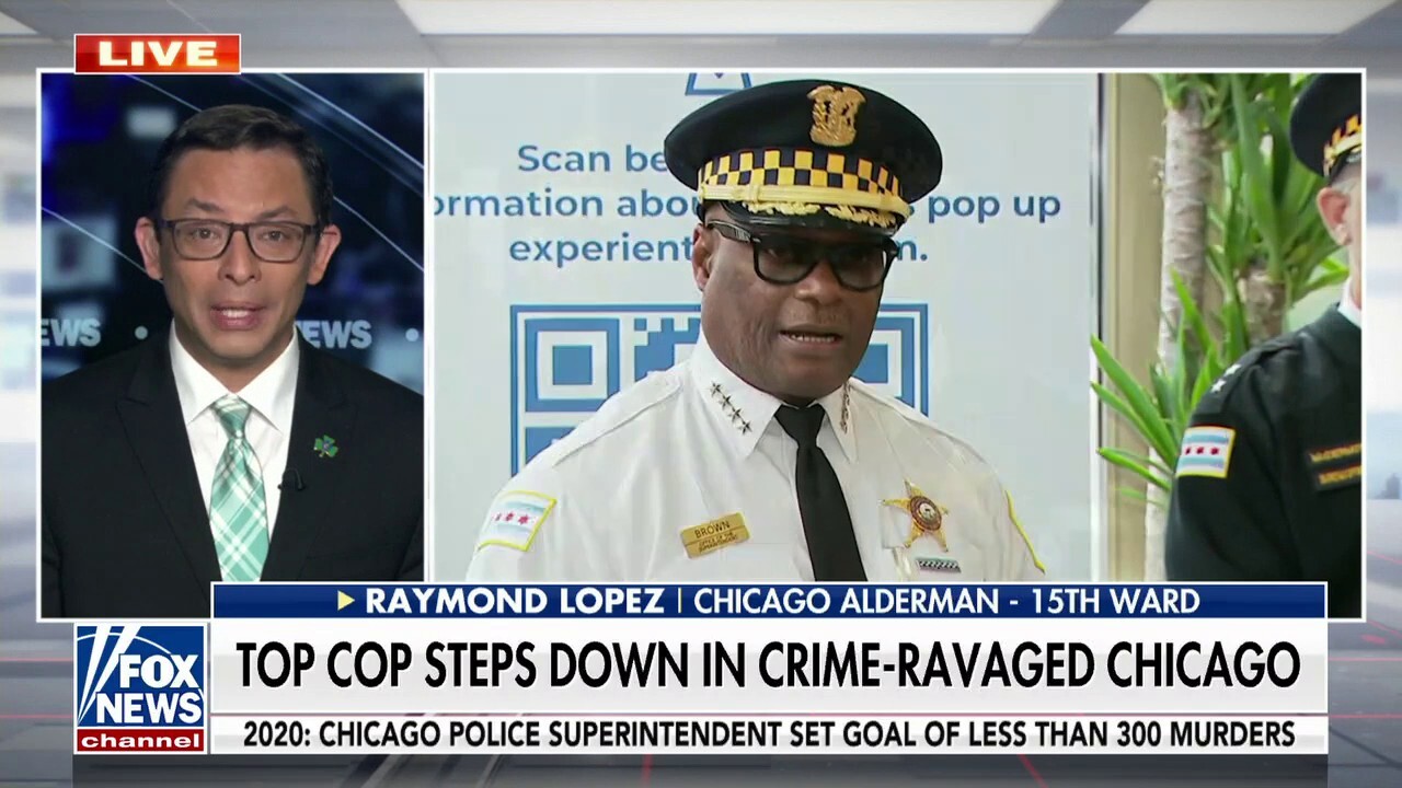 Chicago's top cop steps down as crime soars