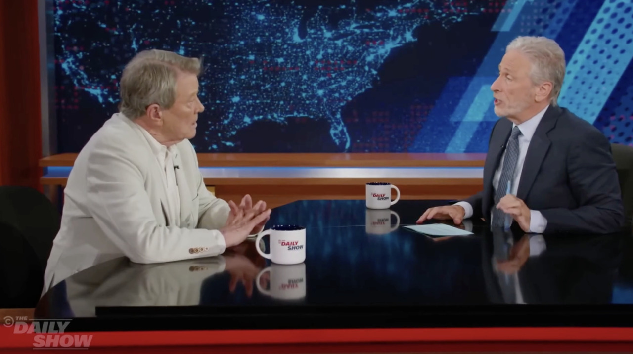 Retired '60 Minutes' correspondent says Paramount paid off Trump 'shakedown'