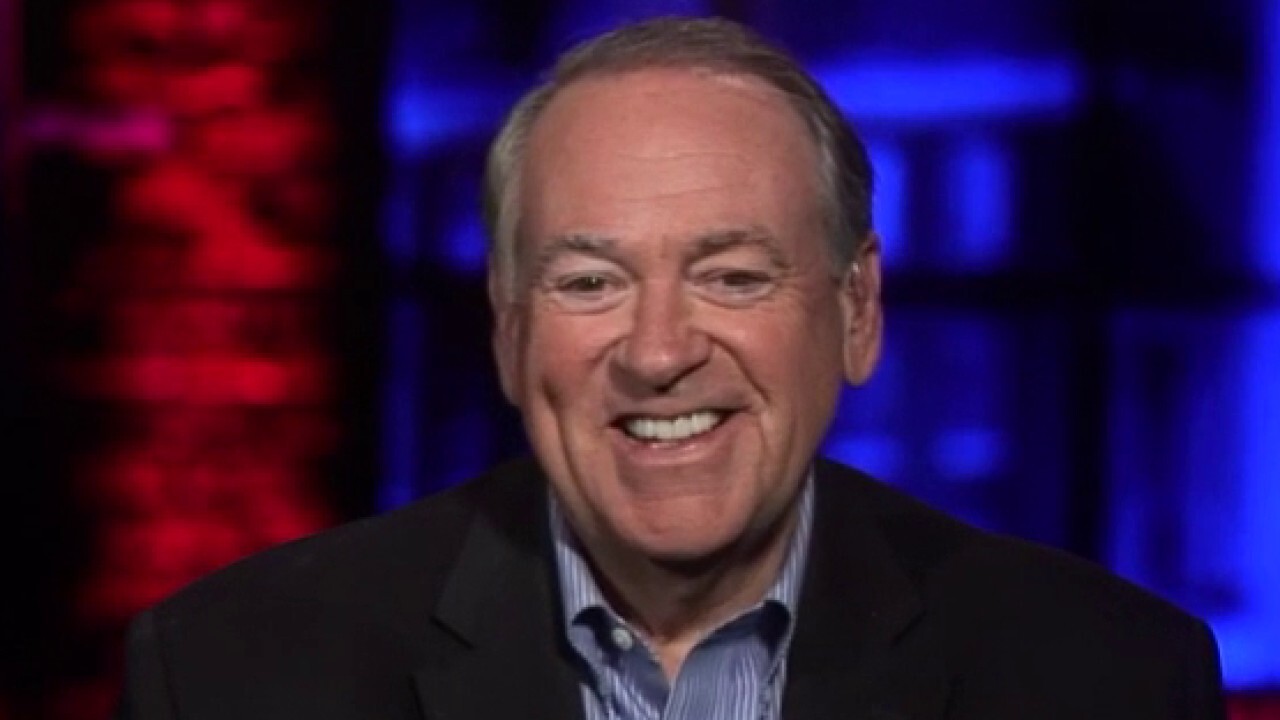Huckabee: 'Cozy' relationship with China needs to stop