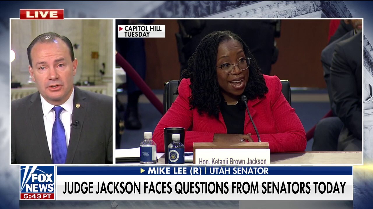 Sen. Mike Lee warns against court-packing as Judge Jackson dodges question: 'It leaves a mark'