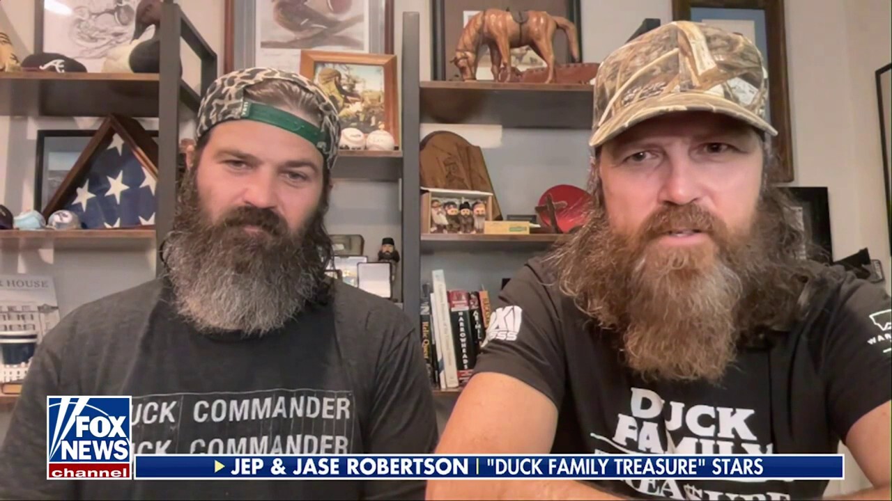 Uncle Si doesn't do much in the show but drink tea: Jase Robertson
