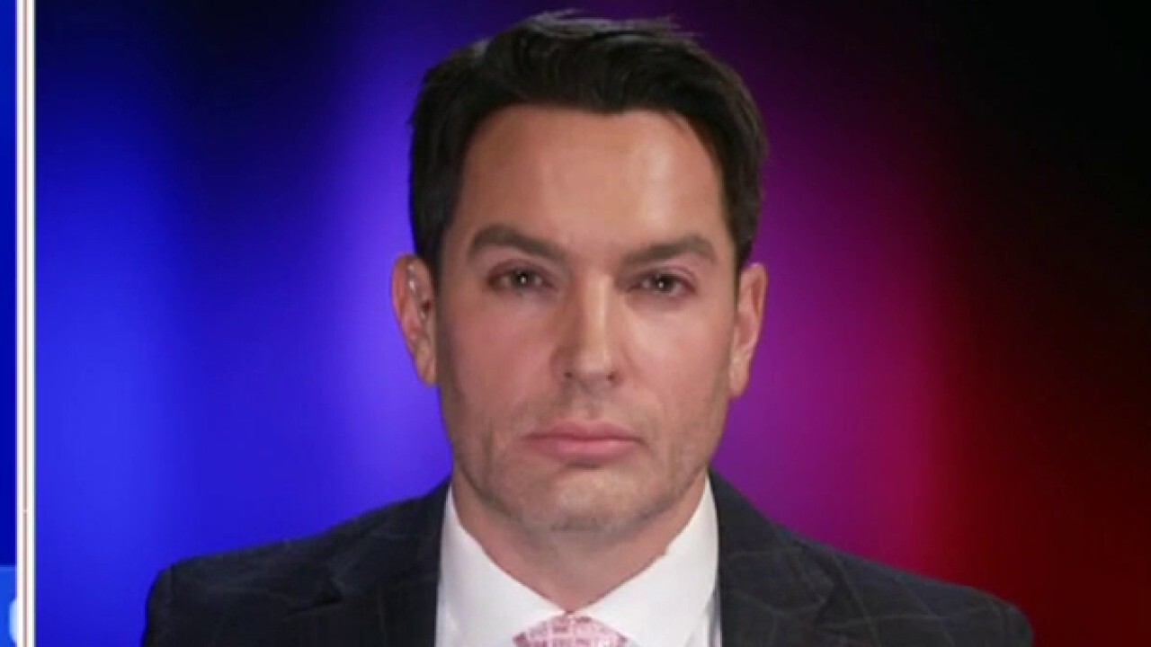 Brandon Straka sues MSNBC for claims he was involved in Jan. 6: 'This has ripped my life apart'
