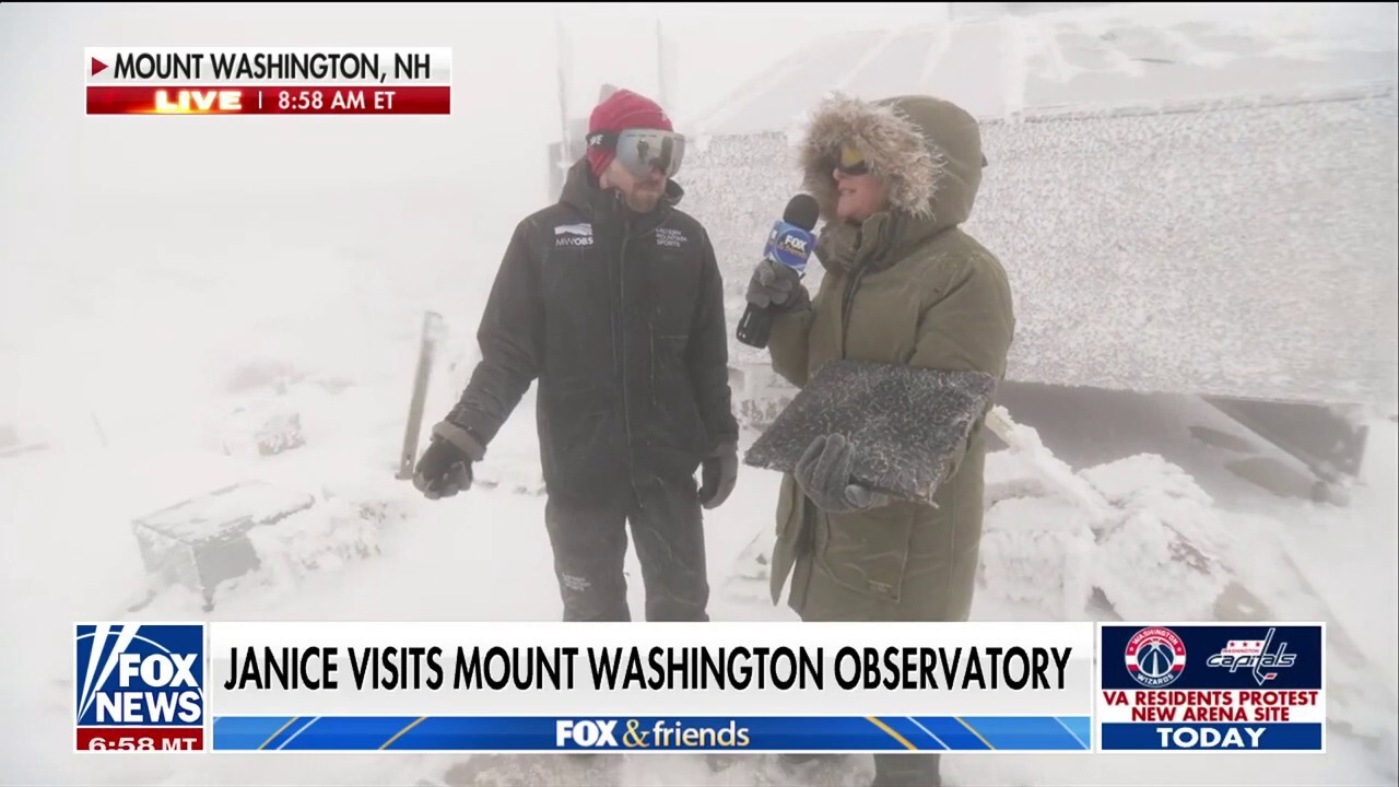 How Mount Washington Observatory analyzes the weather