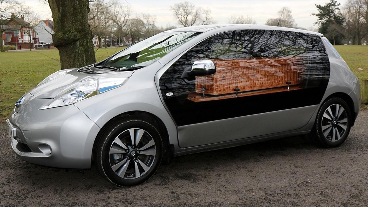 Electric Nissan hearse, a new green alternative for funerals
