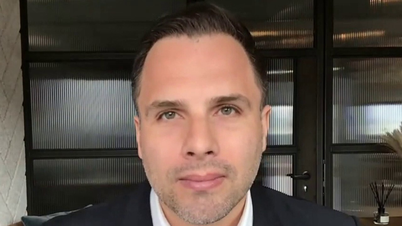 Media Personalities In UK Work Against woke Movement On Air Videos media-personalities-in-uk-work-against-woke-movement-on-air-videos