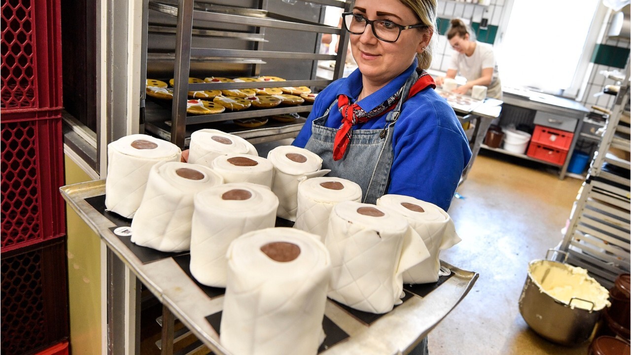 Bakery sells toilet paper cakes amid coronavirus-caused shortage