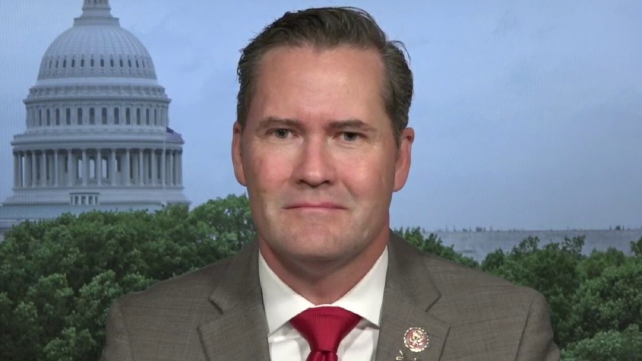 Rep. Michael Waltz urges Twitter fact check Chinese propaganda 