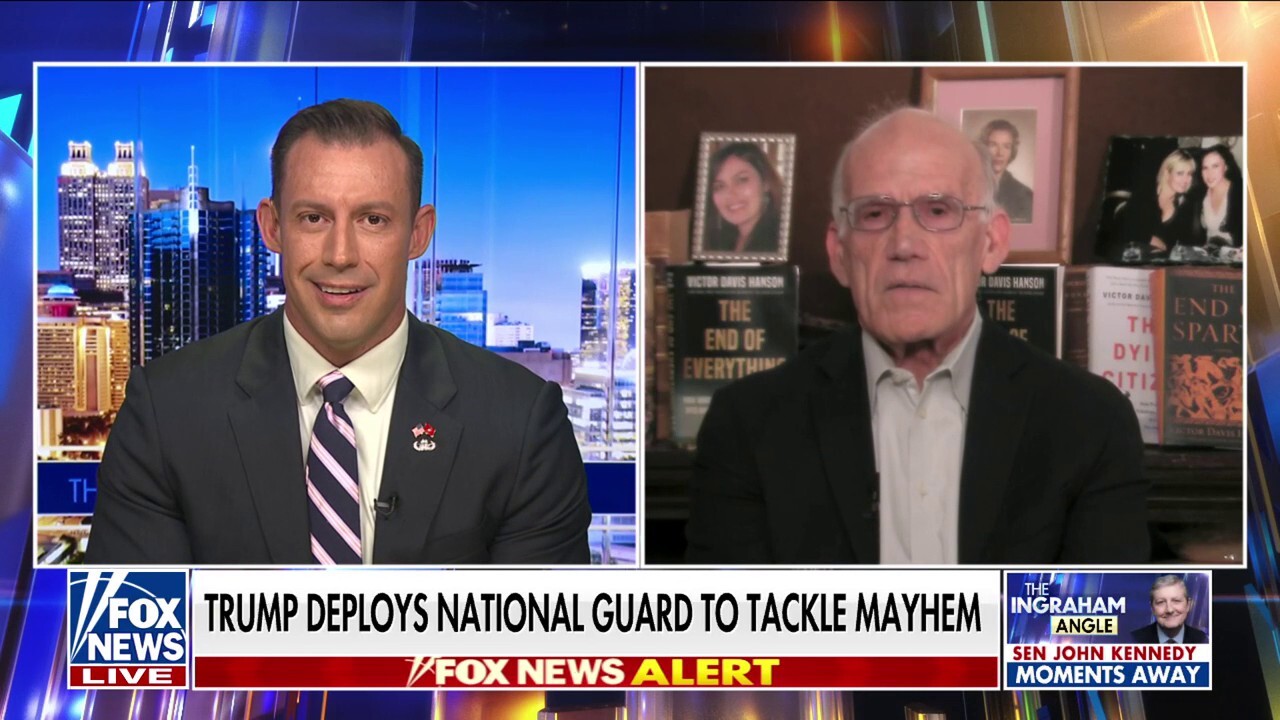 Federal government has an obligation to protect their own civil rights: Victor Davis Hanson