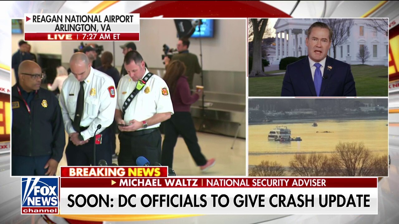 Over 30 bodies recovered in DC plane crash, NSA Waltz says