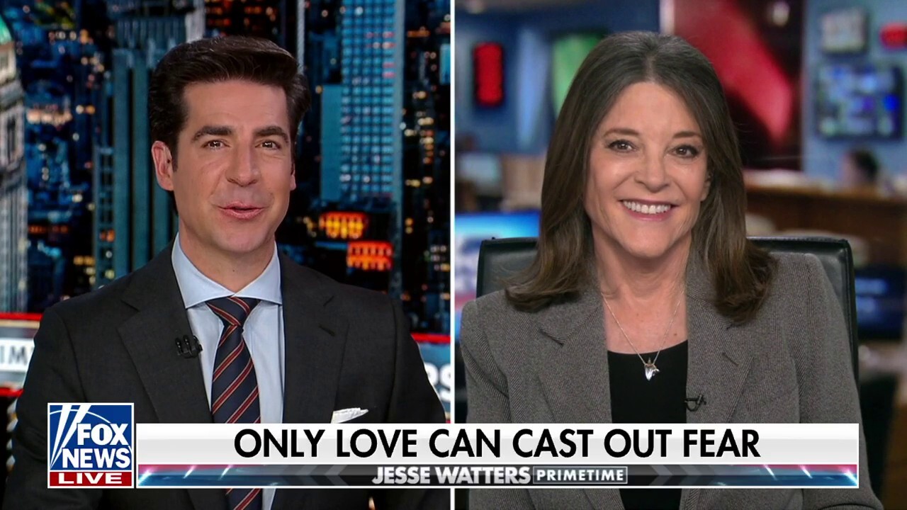 Marianne Williamson: We need an 'economic bill of rights'