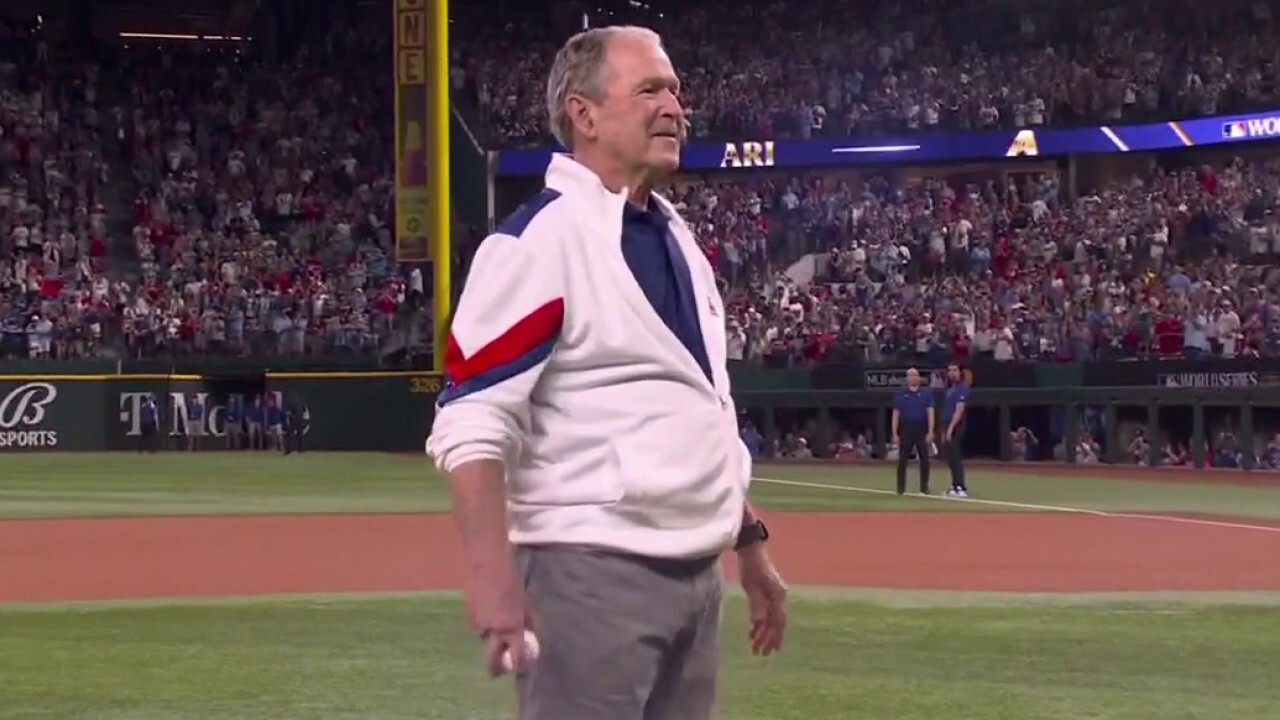Former President George W. Bush throws out 1st pitch at Game 1 of the World Series