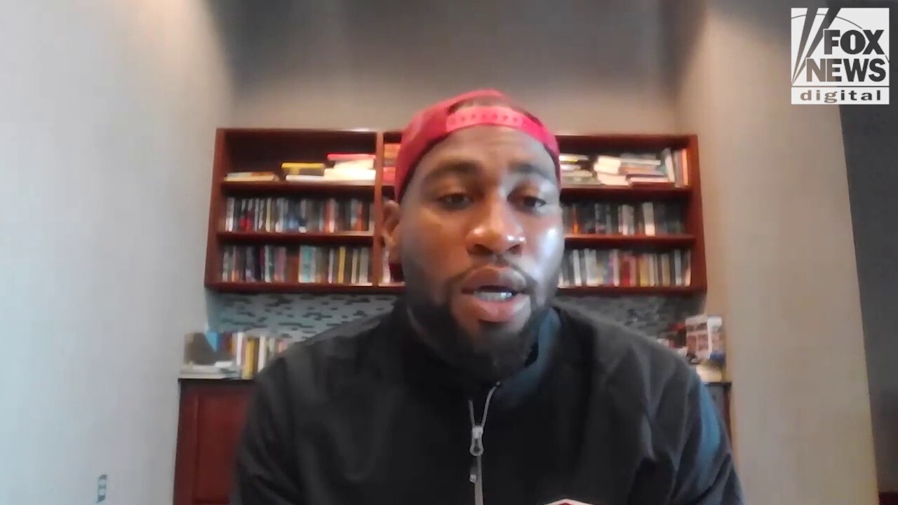 Eagles’ Haason Reddick talks Campbell’s Chunky initiative