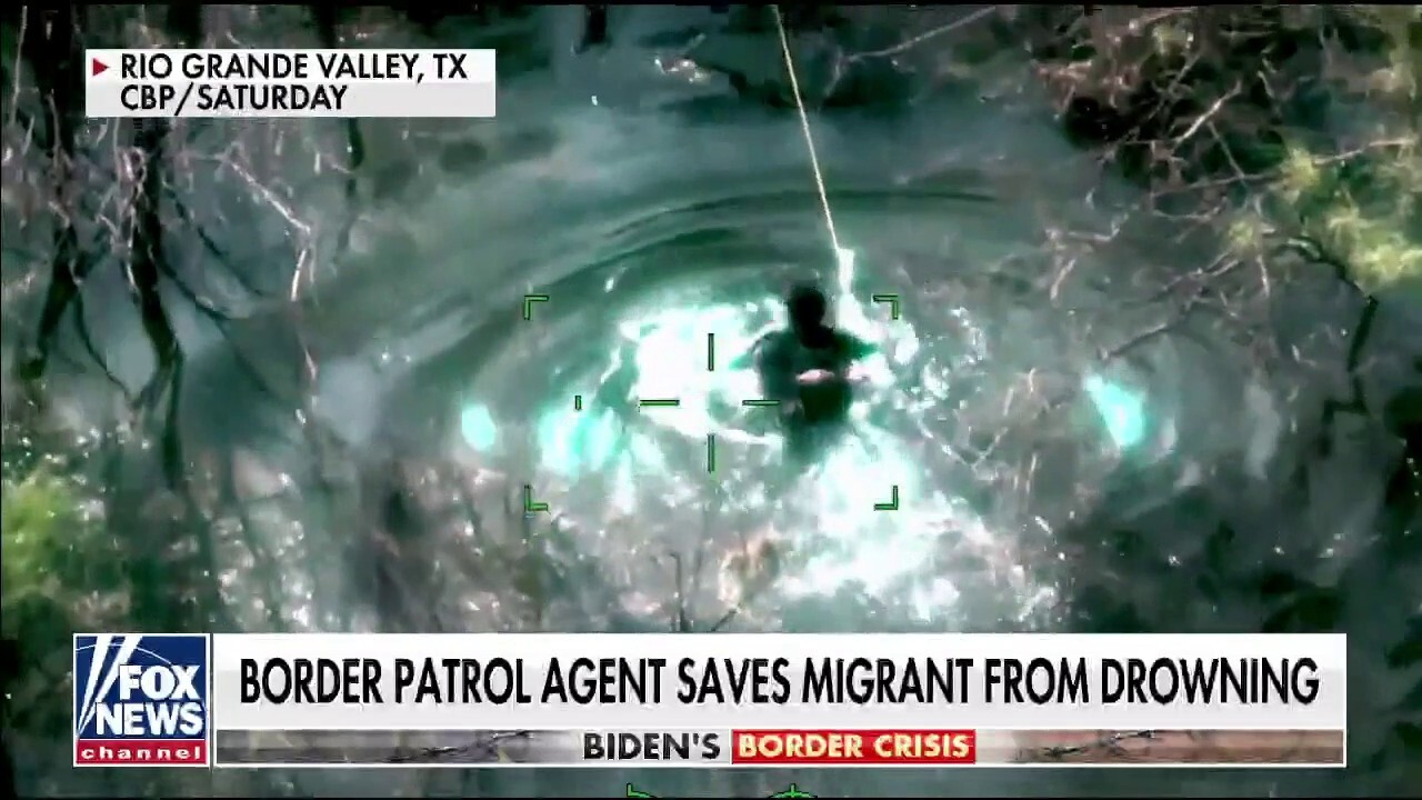 Texas Border Patrol agent saves migrant child from drowning