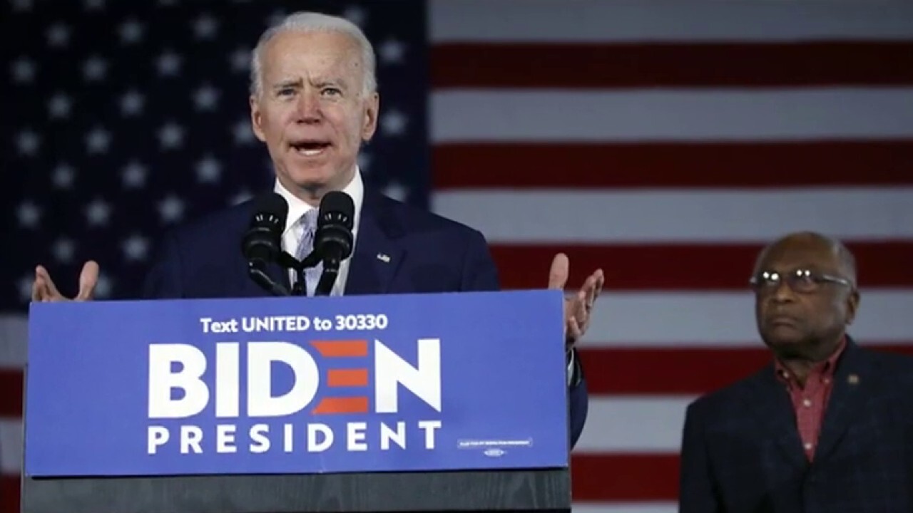 Biden hopes for Obama's endorsement ahead of Super Tuesday