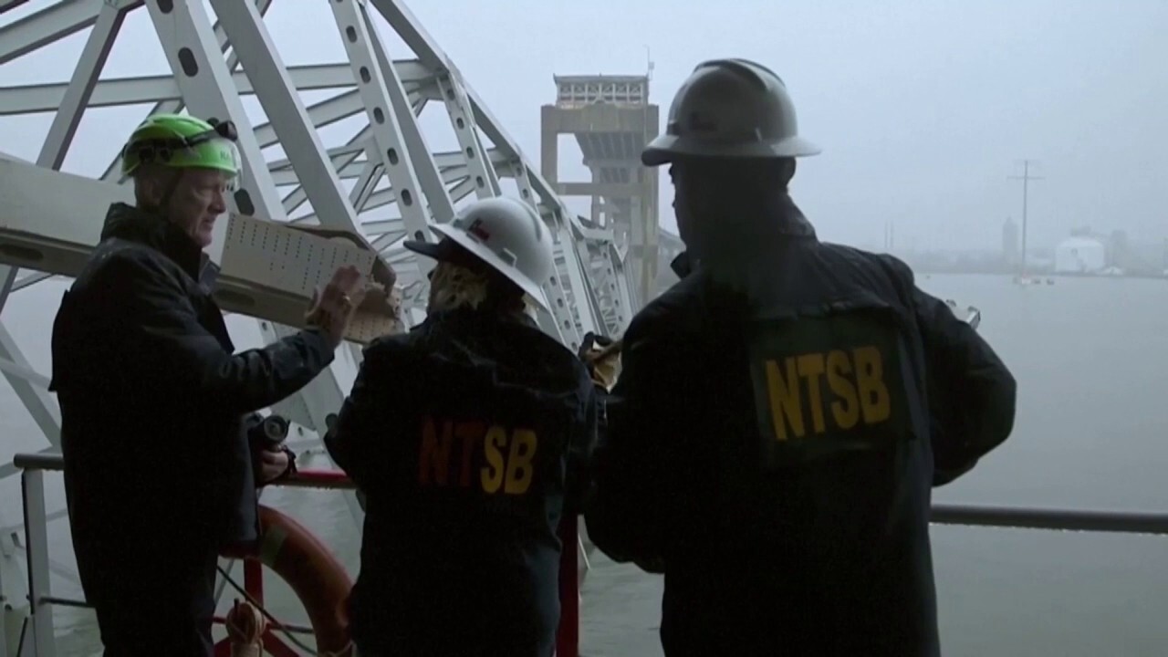 NTSB investigators board cargo ship after Baltimore bridge collapse