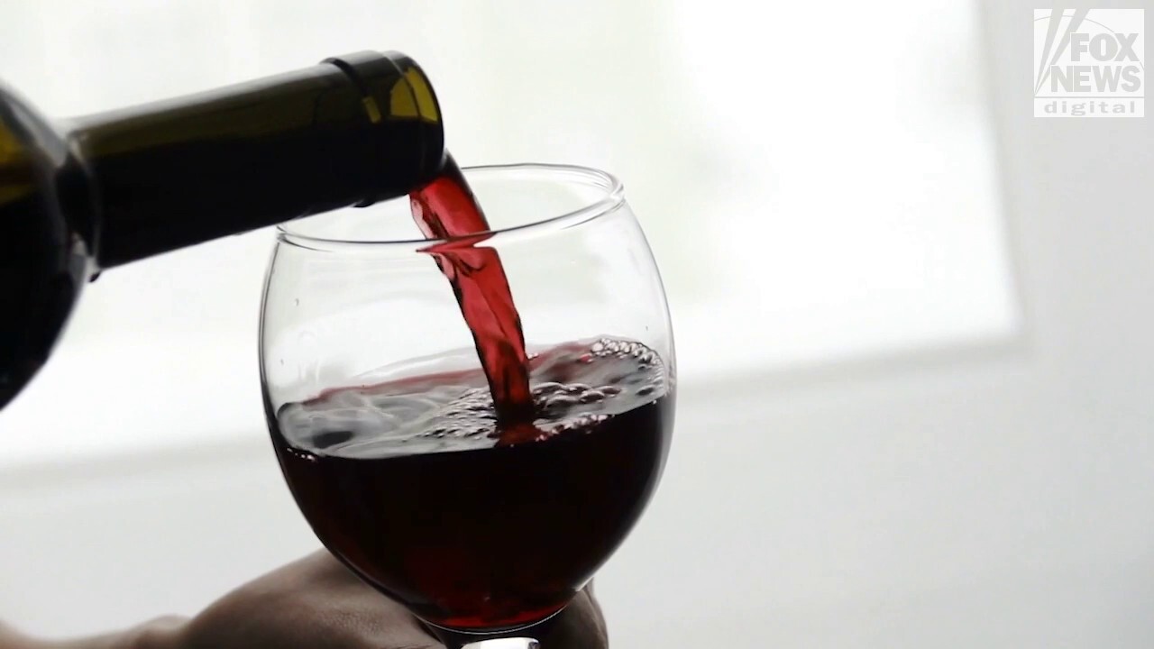 Florida lawmaker wants to legalize 100-gallon wine containers