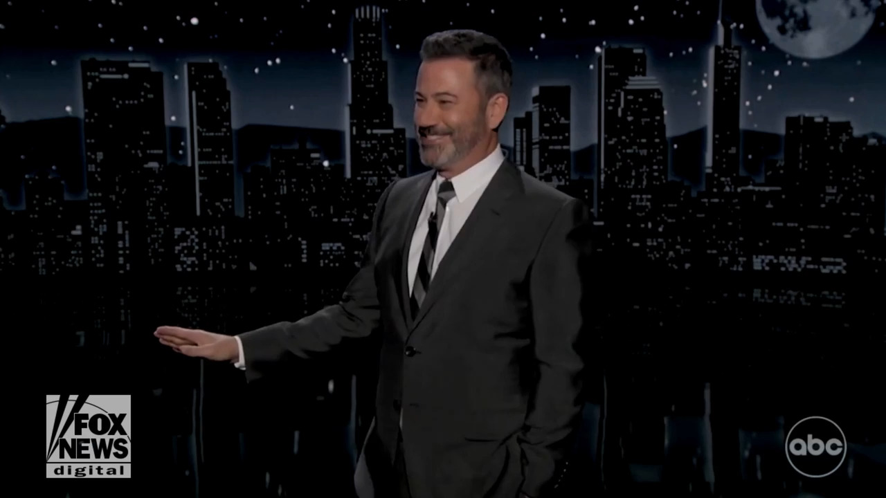 Jimmy Kimmel mocks Pence suggesting Trump turn to Jesus